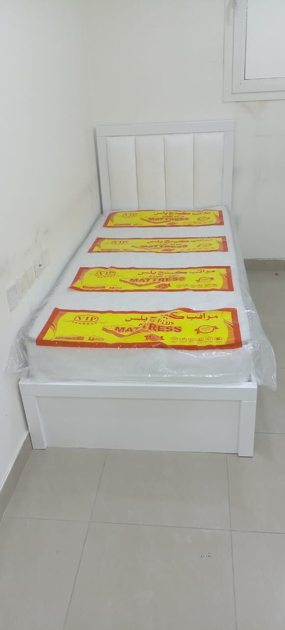 Al Rabwah, Furniture, SAR 500,  Queen Size Bed Frame And Mattress