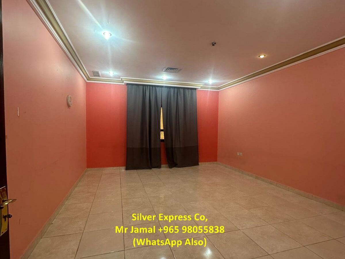 Mangaf, Apartments, Flats, Houses & Villas, KWD 650/month,  4 BR,  200 Sq. Meter,  4 Bedroom Floor With Balcony For Rent In Mangaf.
