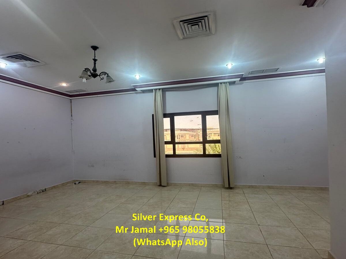 Mangaf, Apartments, Flats, Houses & Villas, KWD 650/month,  4 BR,  200 Sq. Meter,  4 Bedroom Floor With Balcony For Rent In Mangaf.