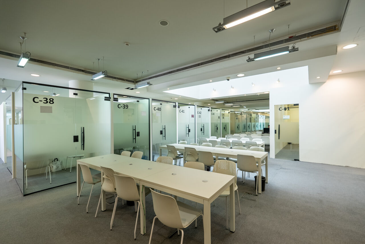 Riyadh, Offices, SAR 1000,  10829 Sq. Meter,  Ready-to-Rent Offices For Rent In Al-Rawdah District