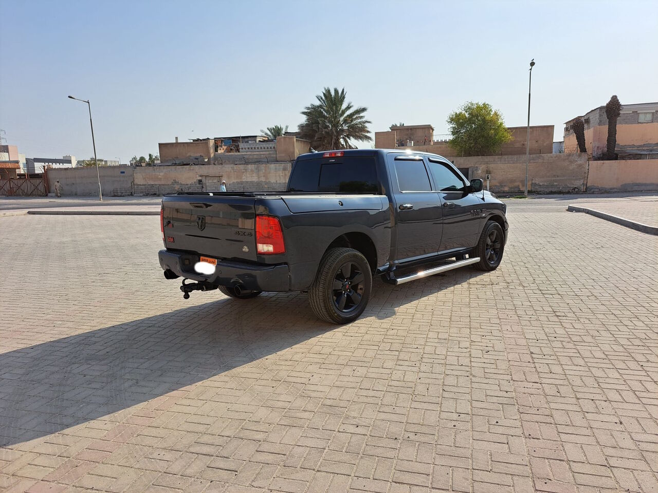 Manama, Vehicles, Cars & Trucks , BHD 6800,  Dodge Ram SLT,  2017,  Automatic,  252750 KM,    (Black)