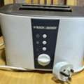SAR 35,  Black & Decker Toster