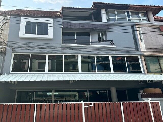 Bangkok, Villas, THB 39000,  26 Sq. Feet,  Code C7265 Townhome For Rent, Home Office, 4 Floors, Sinthanee Village, Lat Phrao 80