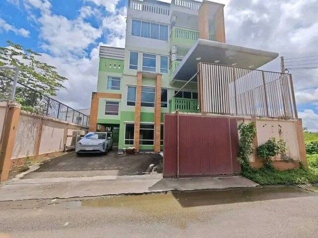 Bangkok, Villas, THB 66000,  101 Sq. Feet,  Code C7263 Home Office For Rent, 4-story Home Office, Good Location In Prawet, On Nut,