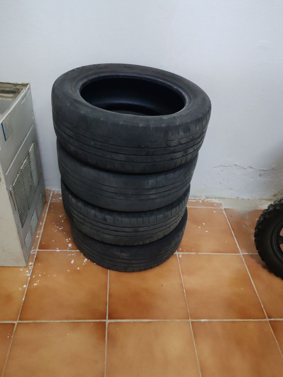 Madinah, Vehicles, Cars & Trucks , SAR 125,  2024,  2024,  Automatic,  80000 KM,  Used Tyres For Sale