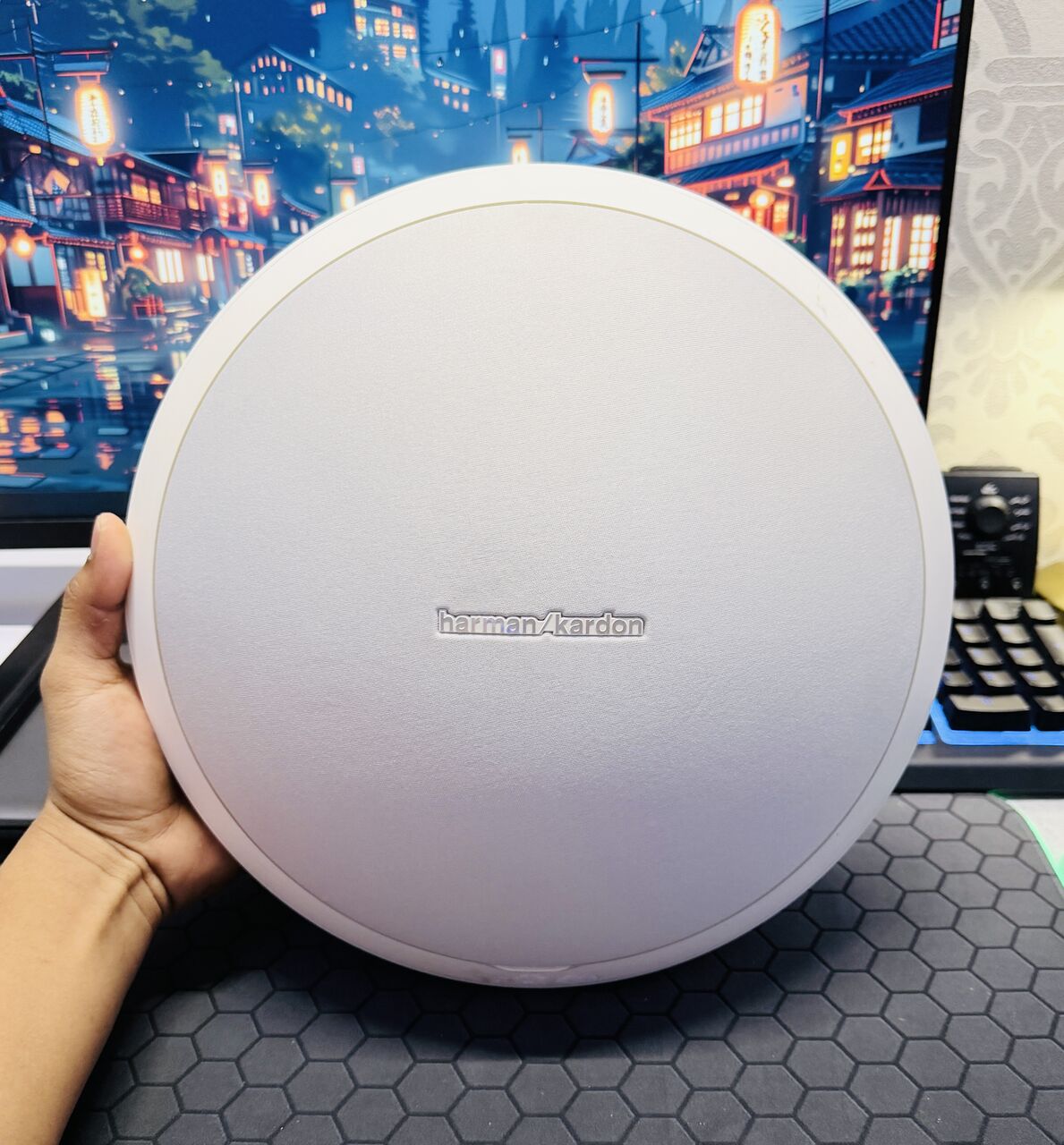 Manama, Home Audio, BHD 28,  Harman Kardon Onyx Studio 1 &ndash; Bluetooth Speaker
