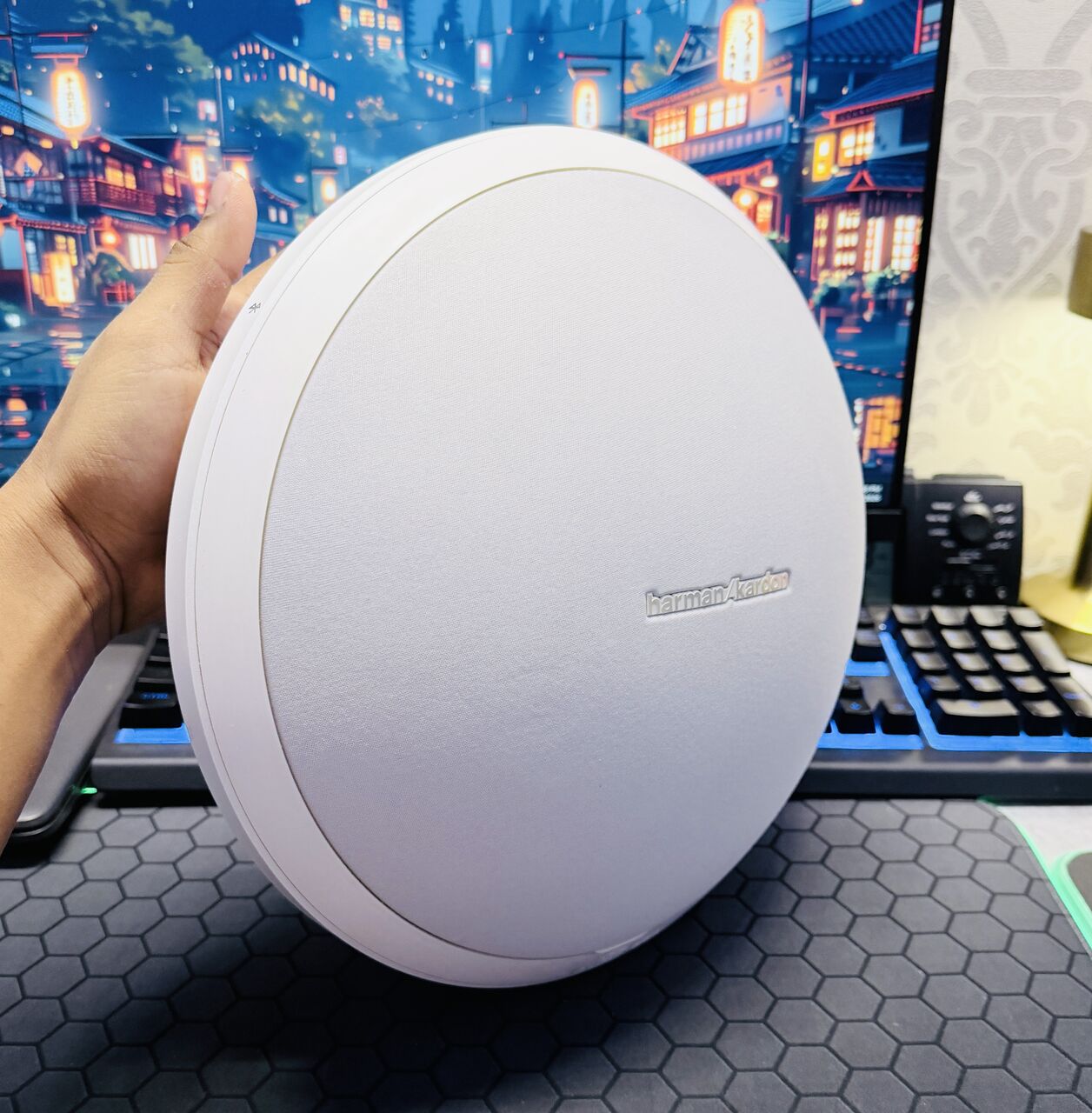 Manama, Home Audio, BHD 28,  Harman Kardon Onyx Studio 1 &ndash; Bluetooth Speaker