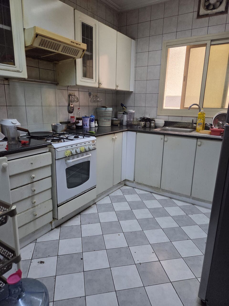 Hoora, Apartments, Flats, Houses & Villas, BHD 100/month,  Furnished,  1 BR,  100 Sq. Meter,  Sharing Room Available In Hoora
