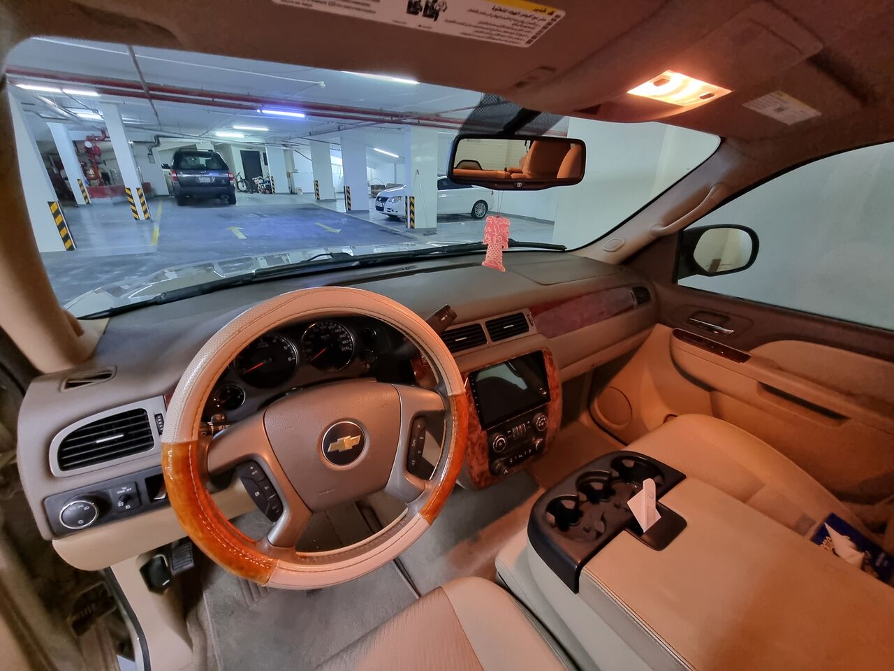Manama, Vehicles, Cars & Trucks , BHD 5400,  Chevrolet Tahoe,  2014,  Automatic,  106000 KM,  Tahoe For Sale