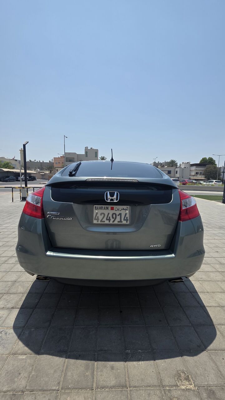 Isa Town, Vehicles, Cars & Trucks , BHD 3200,  Honda Accord Crosstour,  2012,  Automatic,  140000 KM,    Mint And Clean