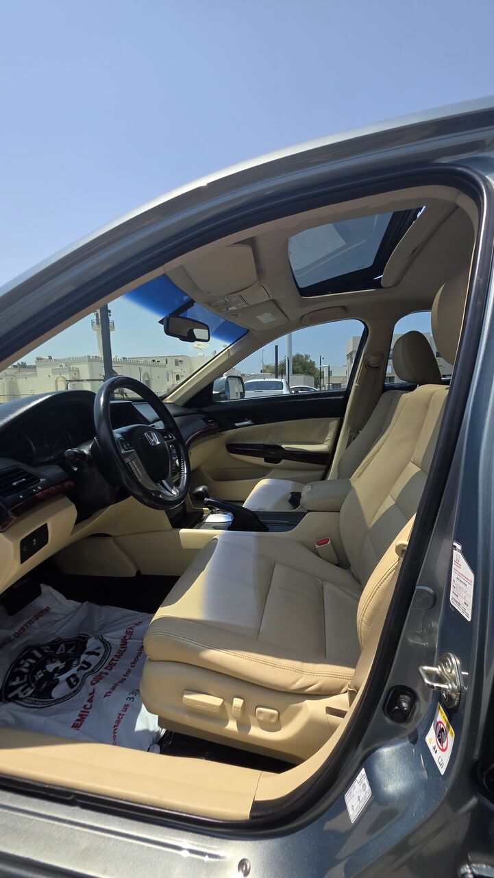 Isa Town, Vehicles, Cars & Trucks , BHD 3200,  Honda Accord Crosstour,  2012,  Automatic,  140000 KM,    Mint And Clean