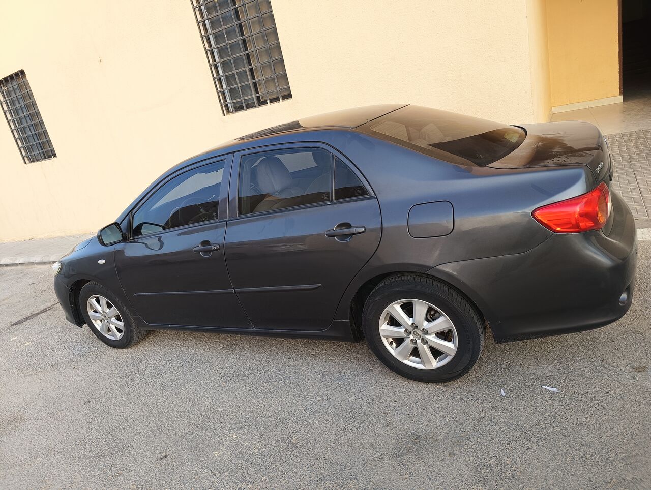Riyadh, Vehicles, Cars & Trucks , SAR 24000,  Toyota Corolla Cross XLE,  2010,  Automatic,  305000 KM,