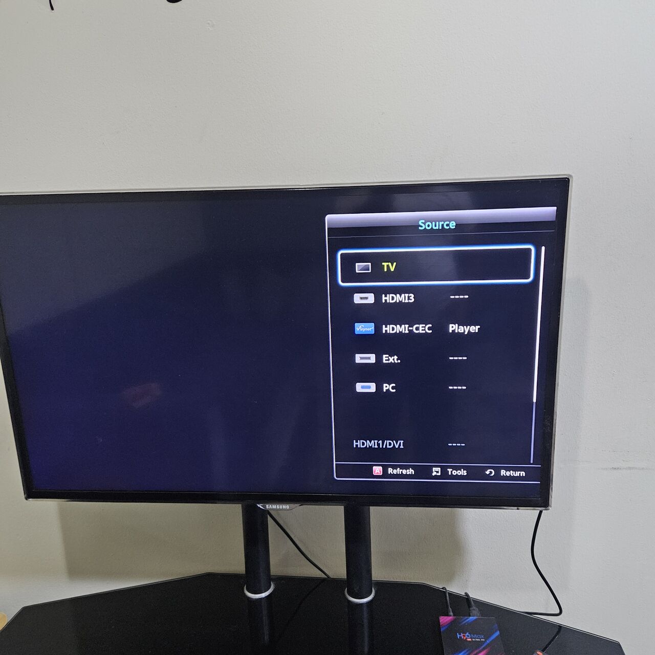 Manama, Electronics, BHD 25,  Samsung 40" LED TV In Good Condition
