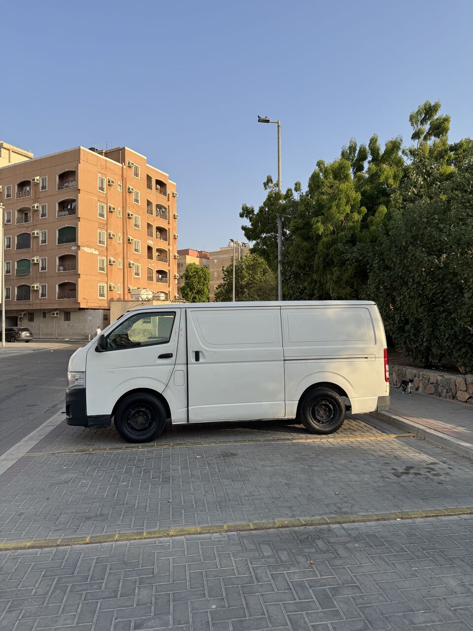 Jeddah, Vehicles, Cars & Trucks , SAR 45000,  Toyota Hi-Ace,  2013,  Manual,  284000 KM,  Toyota Hiace  (Urgent Sale)