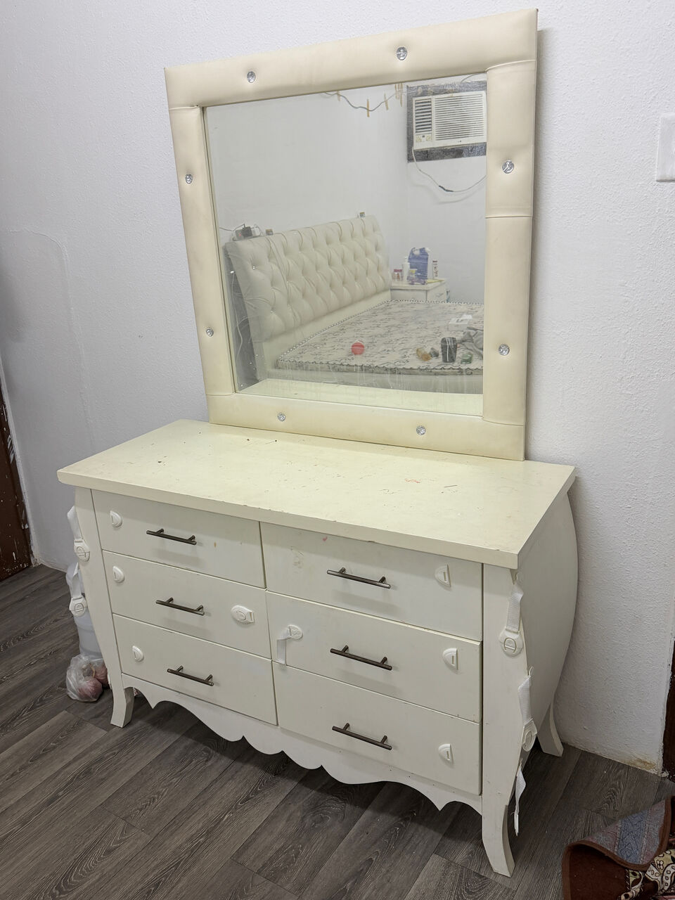 Dammam, Household Items, Selling Bedroom Set