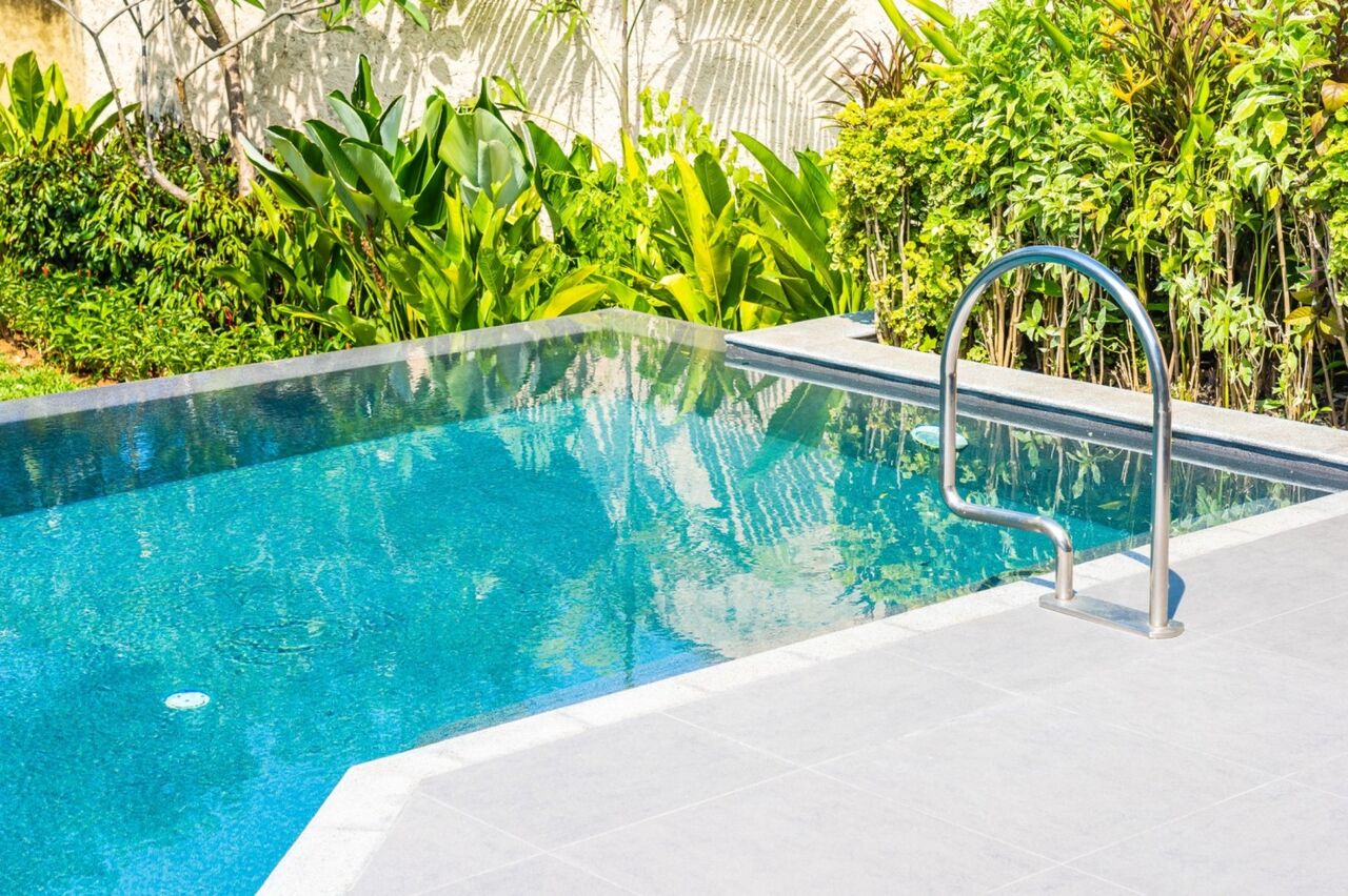 New York, Restaurants, Hotel Rooms In Lake Havasu | Book Your Stay Today At Havasu