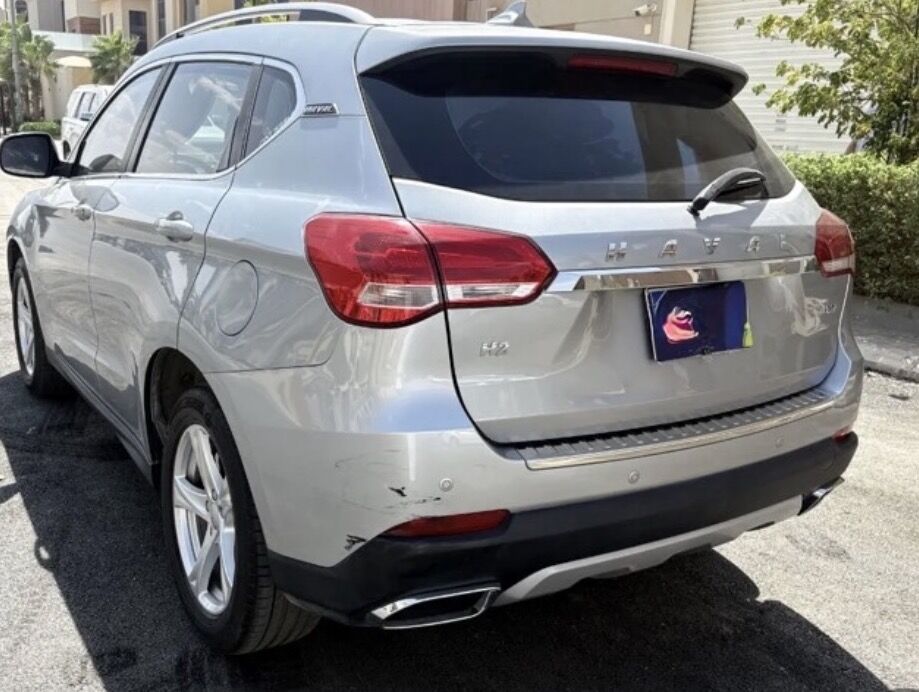 Riyadh, Vehicles, Cars & Trucks , SAR 33000,  Great Wall Haval H2,  2020,  Automatic,  180000 KM,  Good & Maintained, With Some Scratches, Ready To By Used