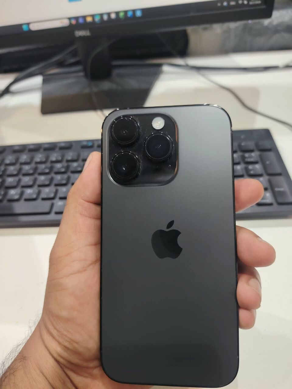Riyadh, Mobile Phones, SAR 2100,  Iphone 14 Pro 256gb BH 82 E-Sim Black