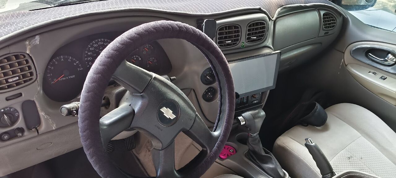 Yanbu, Vehicles, Cars & Trucks , SAR 15250,  2007 Chevrolet Trailblazer LS 4wd,  2007,  Automatic,  333455 KM,  Trailblazer LS 4wd Chevrolet  Good Condition