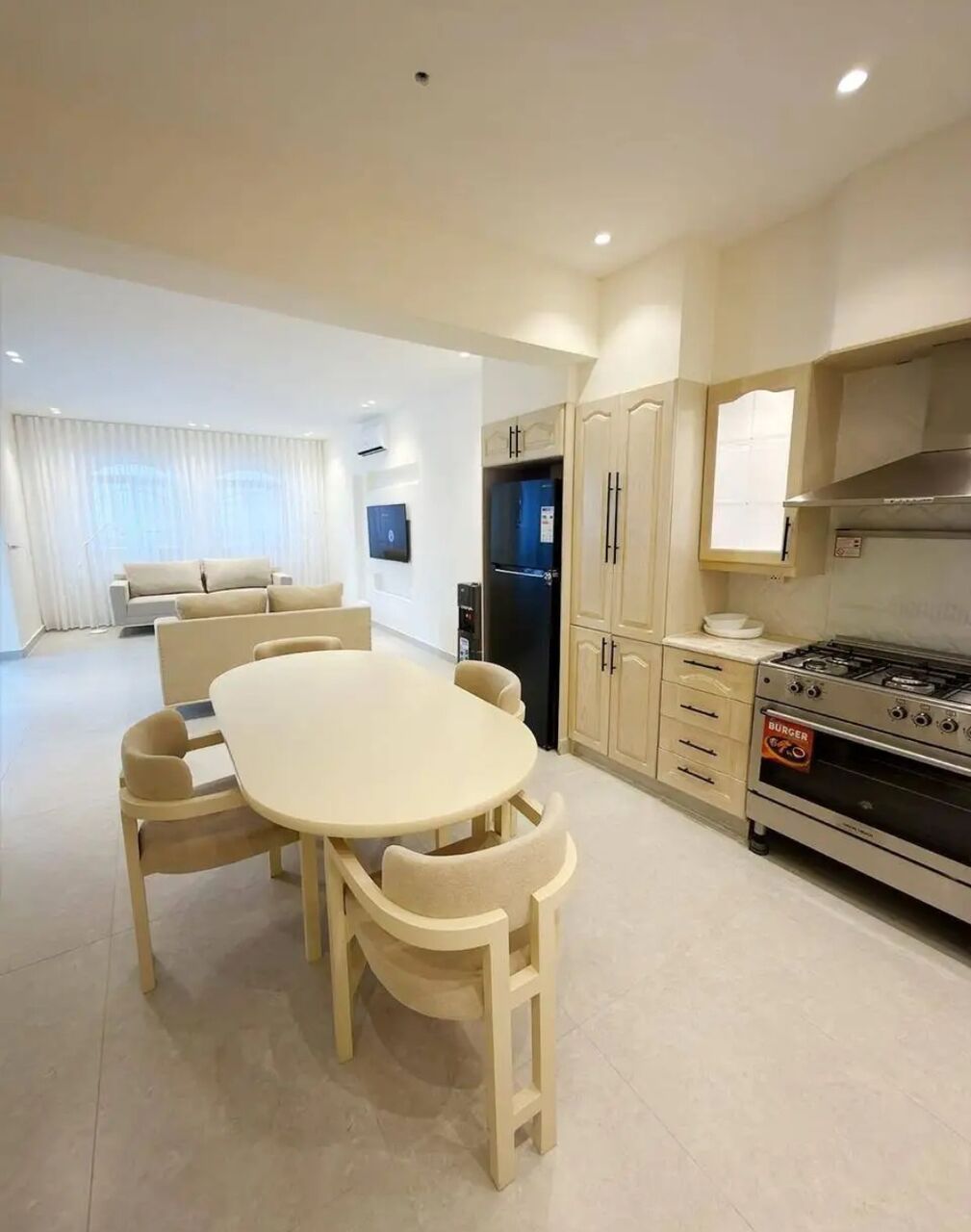 Amman, Apartments, Flats, Houses & Villas, JOD 16000/year,  Furnished,  3 BR,  Ground Fully Furinshed 3B Apartment With Garden And Terrace In 3rd Circle 00962777688956
