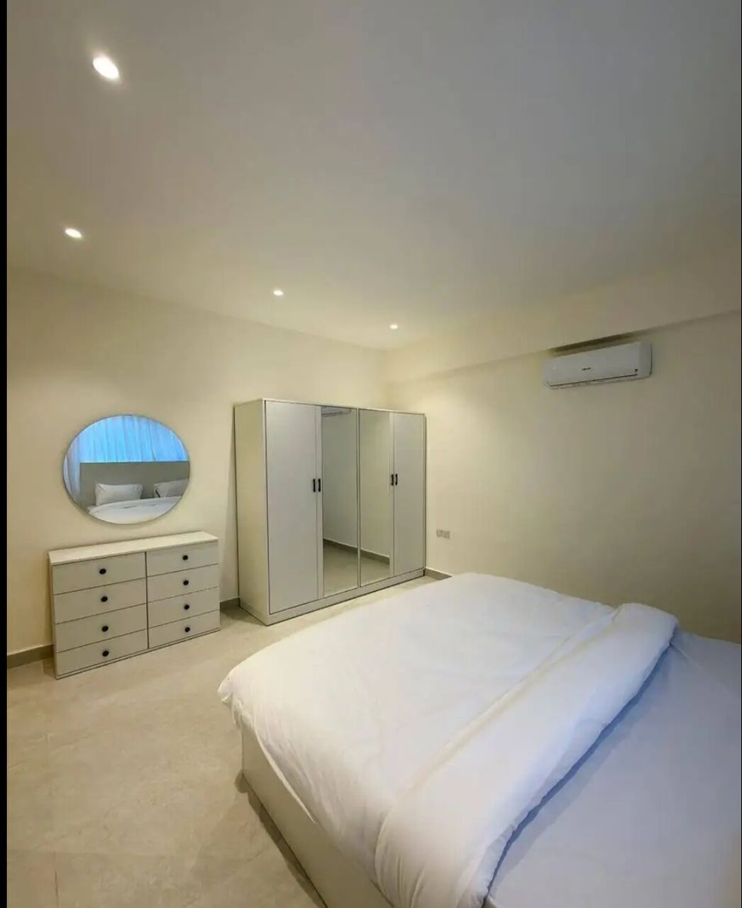 Amman, Apartments, Flats, Houses & Villas, JOD 16000/year,  Furnished,  3 BR,  Ground Fully Furinshed 3B Apartment With Garden And Terrace In 3rd Circle 00962777688956