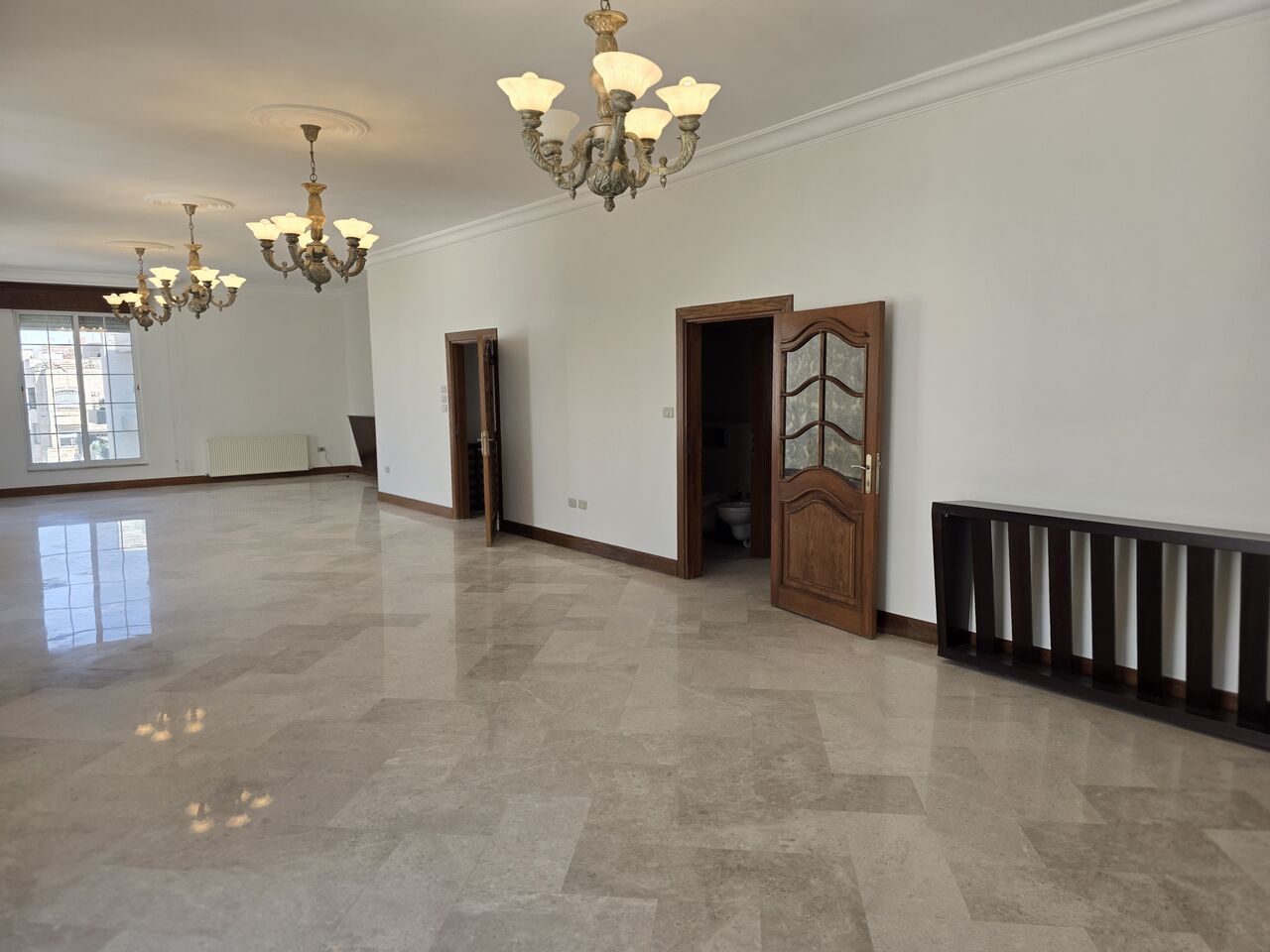 Abdoun, Apartments, Flats, Houses & Villas, JOD 23000/year,  Furnished,  4 BR,  Semi Furnished 4B Apart With Baconly And Terrace In Abdoun 00962777688956