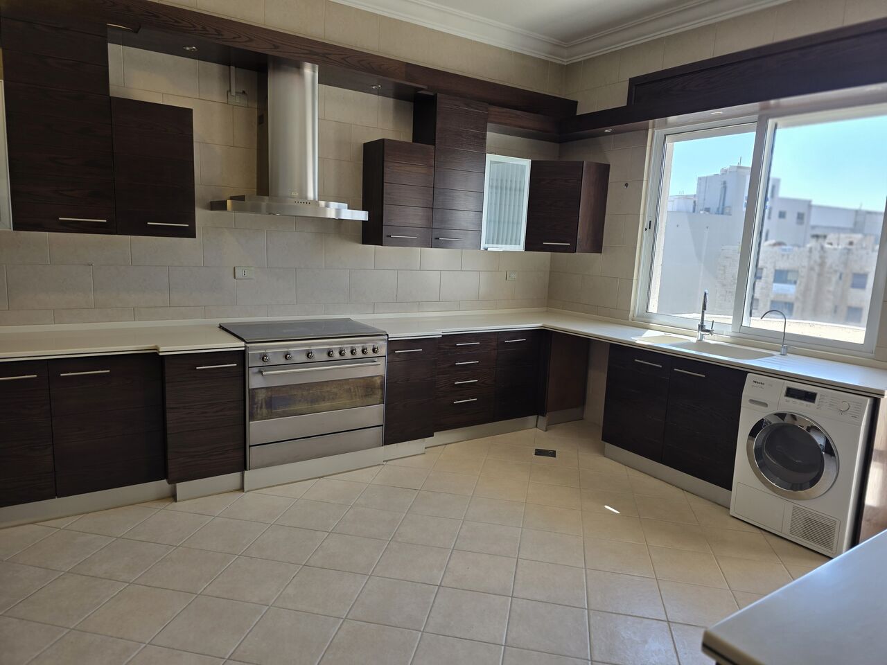 Abdoun, Apartments, Flats, Houses & Villas, JOD 23000/year,  Furnished,  4 BR,  Semi Furnished 4B Apart With Baconly And Terrace In Abdoun 00962777688956