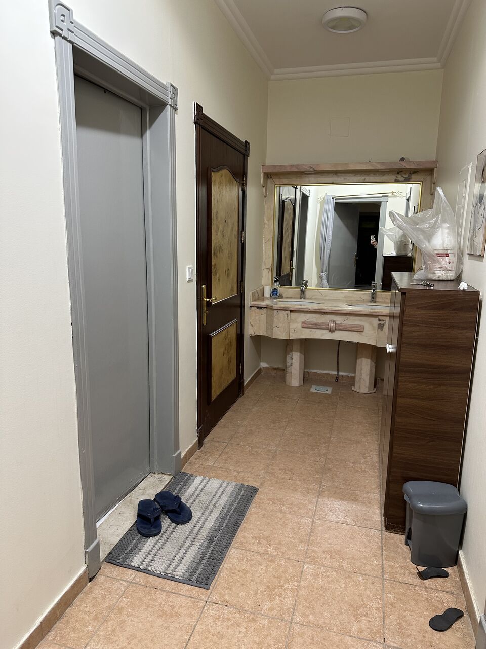 Al Muruj, Apartments, Flats, Houses & Villas, SAR 2000/month,  Furnished,  Studio,  Executive Studio In Family Apartment