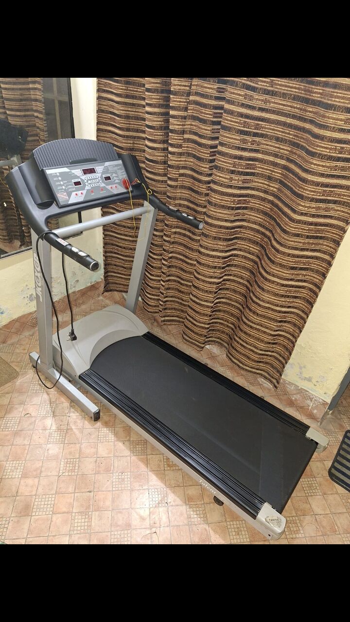 Busaiteen, Appliances, BHD 45,  Treadmill With Auto Incline Home Use 100kg Compacity