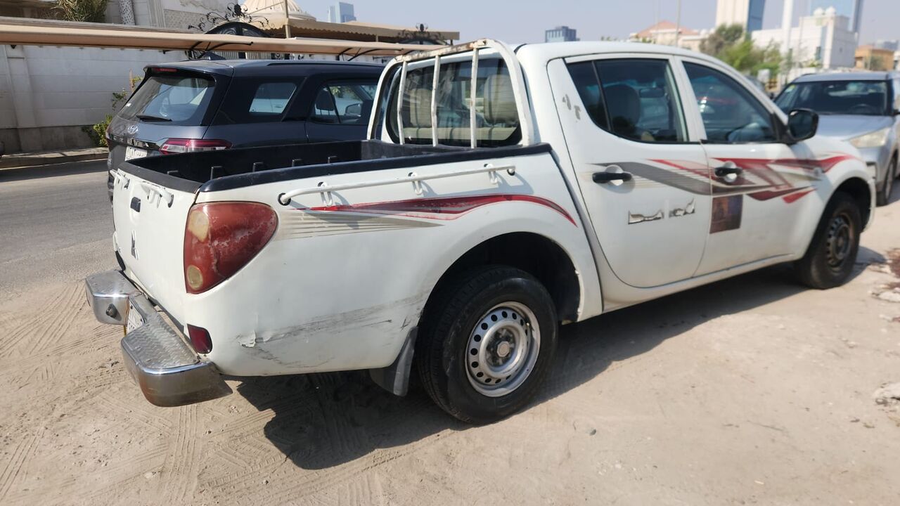 Khobar, Vehicles, Cars & Trucks , SAR 15000,  Mitsubishi L 200,  2015,  495000 KM,  Mitsubishi Pick For Cheap