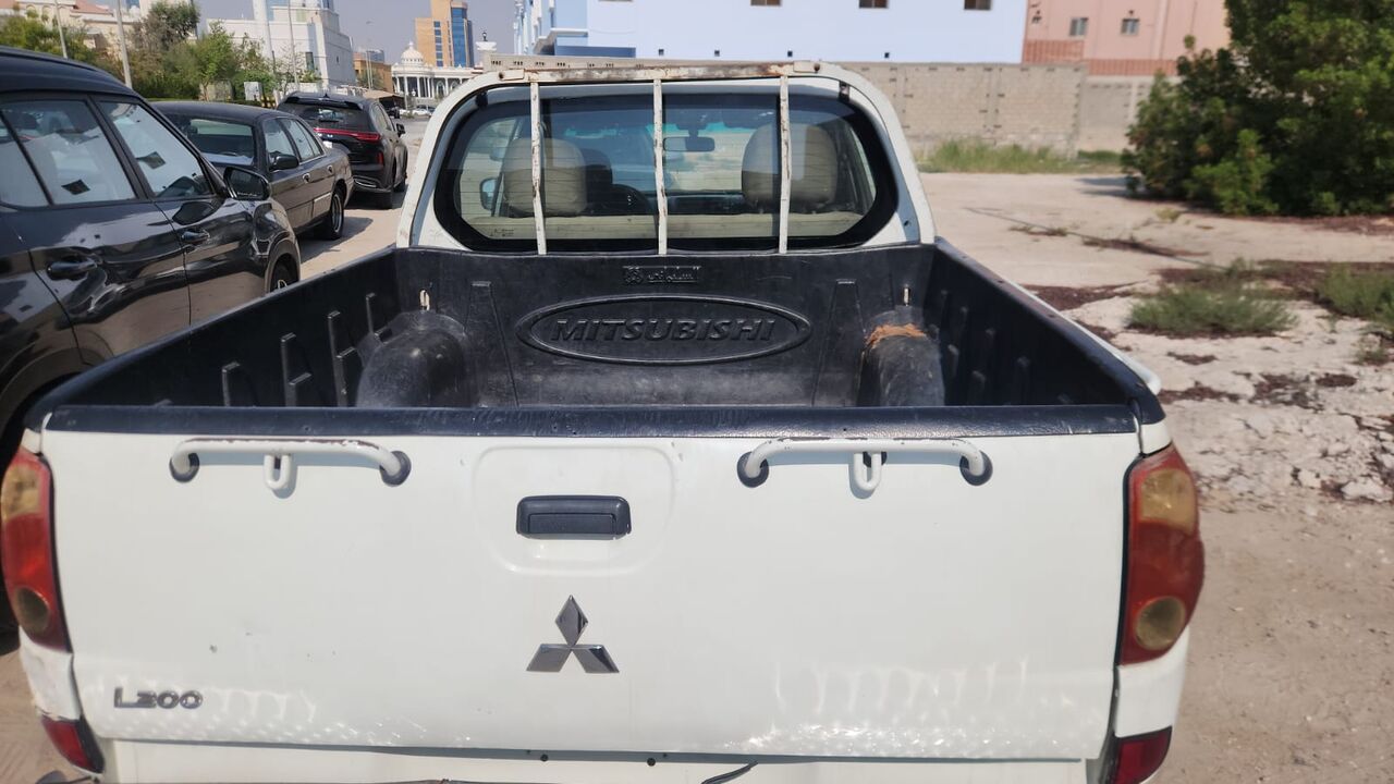 Khobar, Vehicles, Cars & Trucks , SAR 15000,  Mitsubishi L 200,  2015,  495000 KM,  Mitsubishi Pick For Cheap