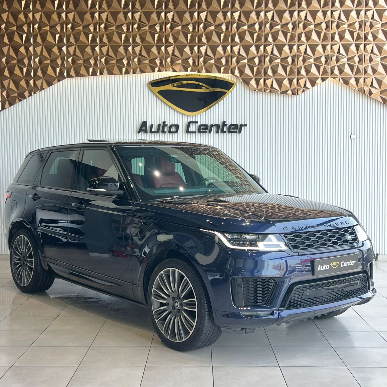 Riffa, Vehicles, Cars & Trucks , BHD 15800,  RANGE ROVER SPORT HSE 2019 BLUE,  2019,  Automatic,  83000 KM,