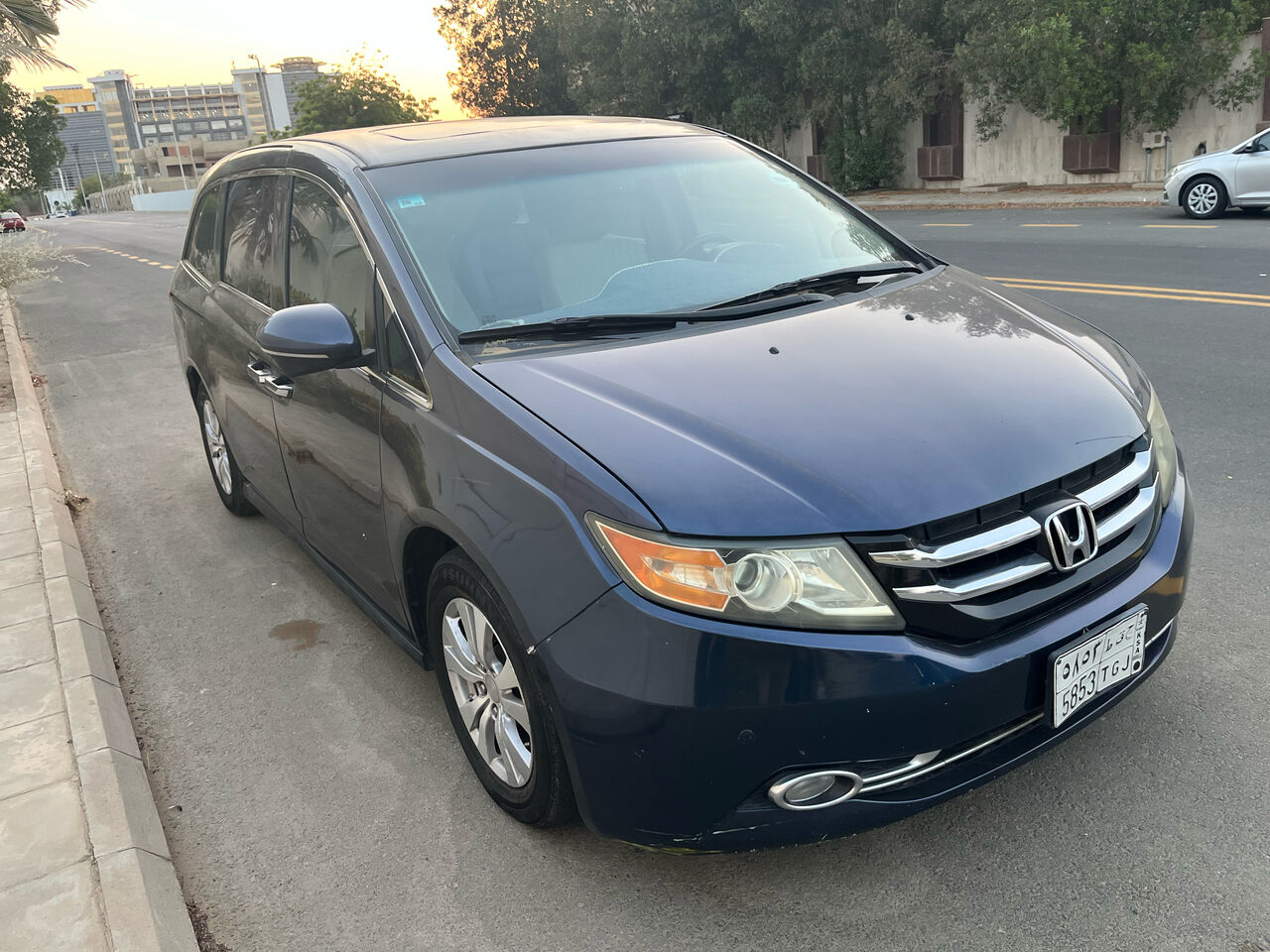 Jeddah, Vehicles, Cars & Trucks , SAR 30000,  Honda Odyssey,  2015,  Automatic,  275 KM,  Used   For Sale
