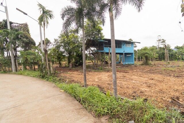 Bangkok, Real Estate For Sale, THB 3500000,  6 BR,  800 Sq. Feet,  Land For Sale, 2 Rai Already Filled, With Garden House, Shady, Good Location, Mai Khet