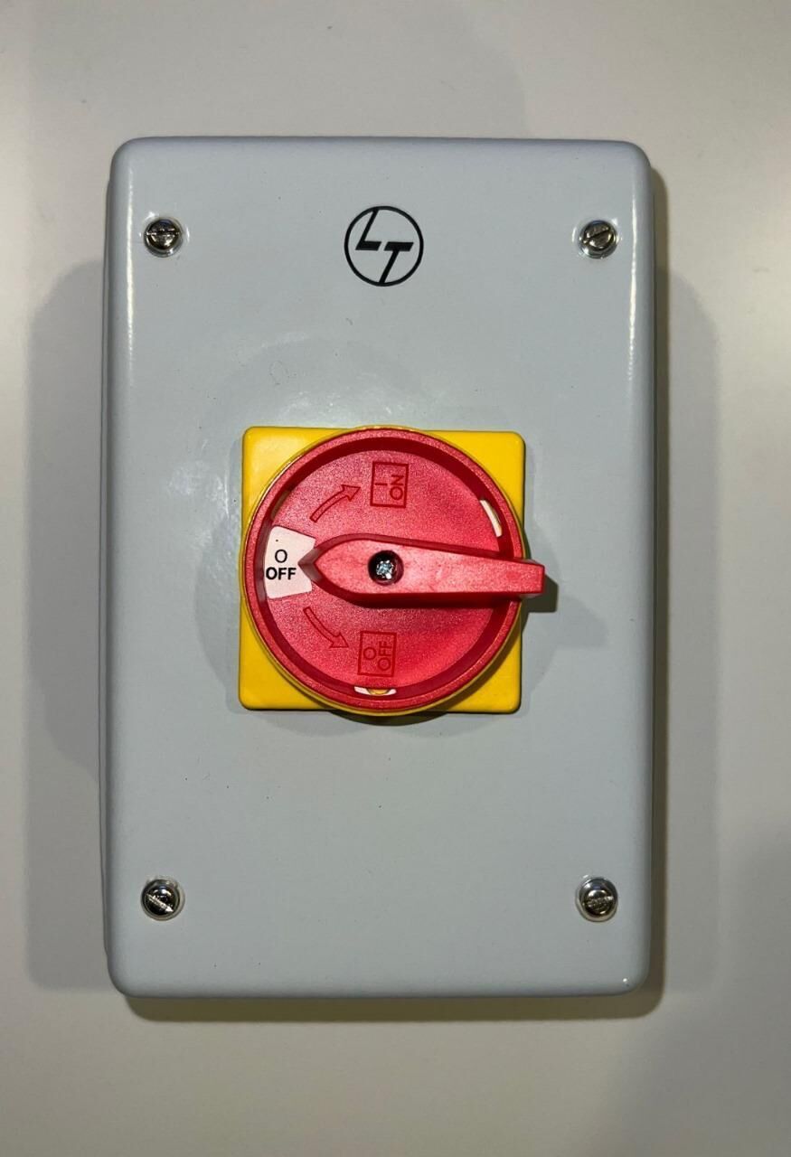 Riyadh, Electrical & Plumbing, New, Unused Industrial Isolators At Clearance Pricing