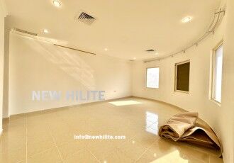 Kuwait City, Apartments, Flats, Houses & Villas, KWD 900/month,  4 BR,  4-Bedroom Family Floor For Rent In Jabriya
