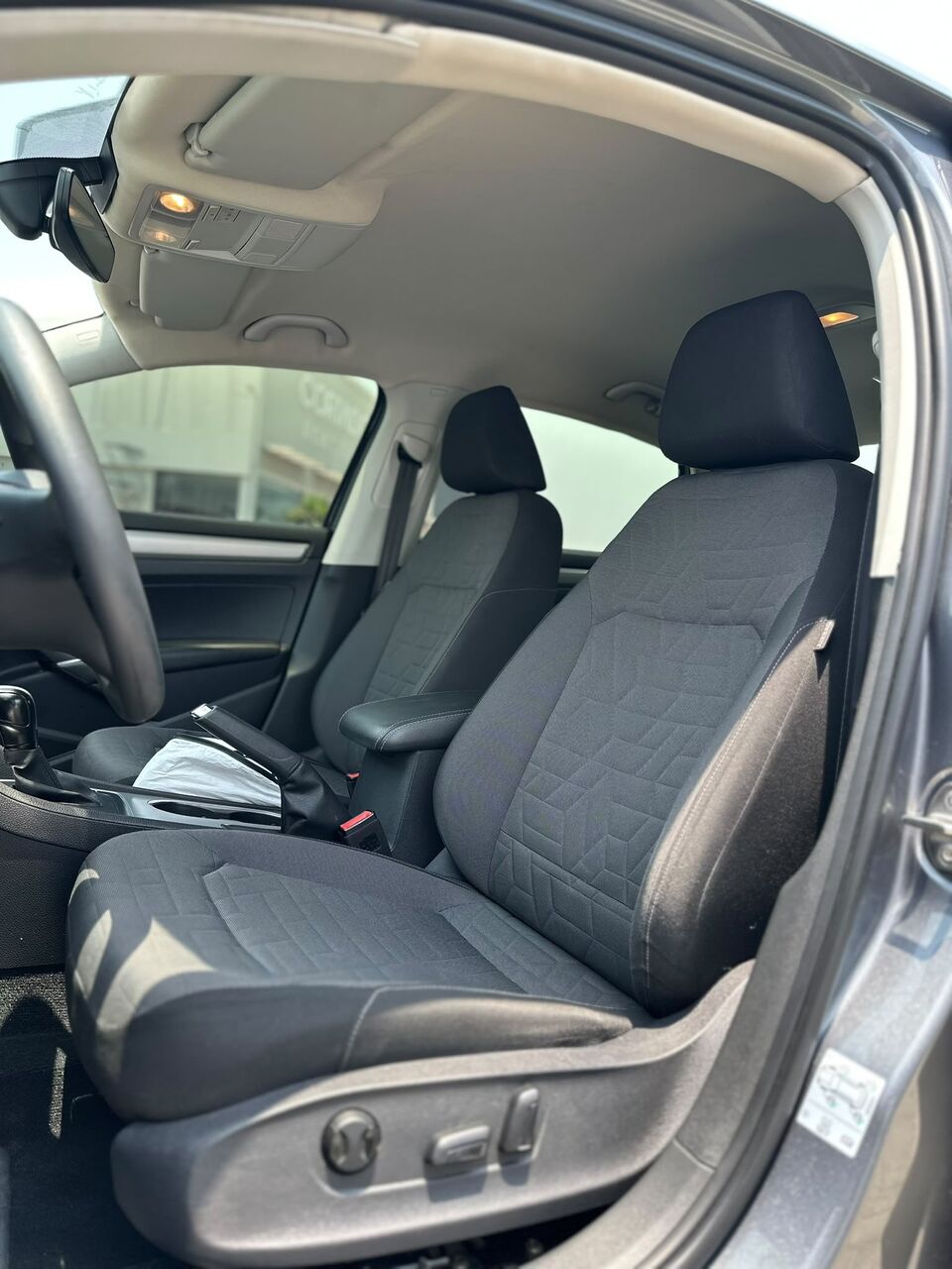 Riffa, Vehicles, Cars & Trucks , BHD 5200,  VOLKSWAGEN PASSAT 2020 GREY,  2020,  Automatic,  82000 KM,