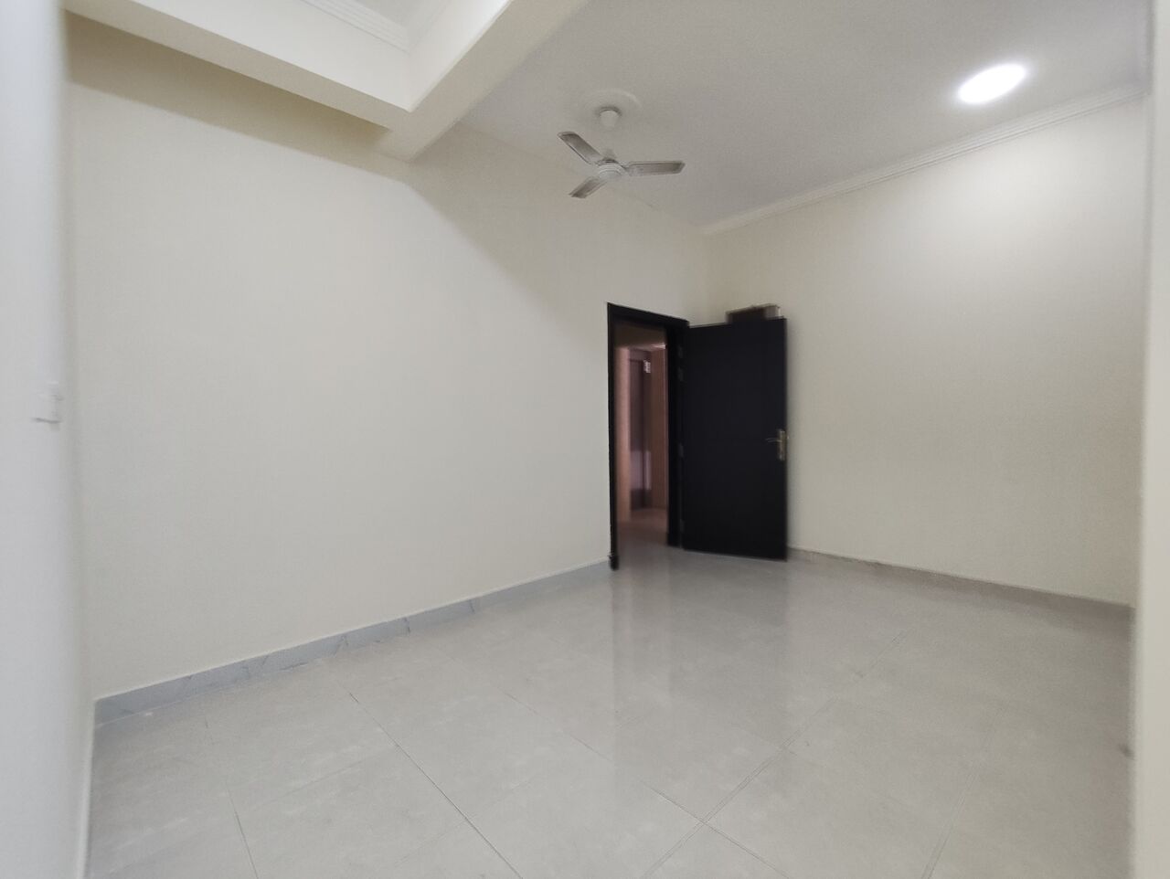 East Riffa, Apartments, Flats, Houses & Villas, BHD 150/year,  1 BR,  East Riffa:- 1Bhk Flat On Rent With Unlimited Ewa & Split Ac..