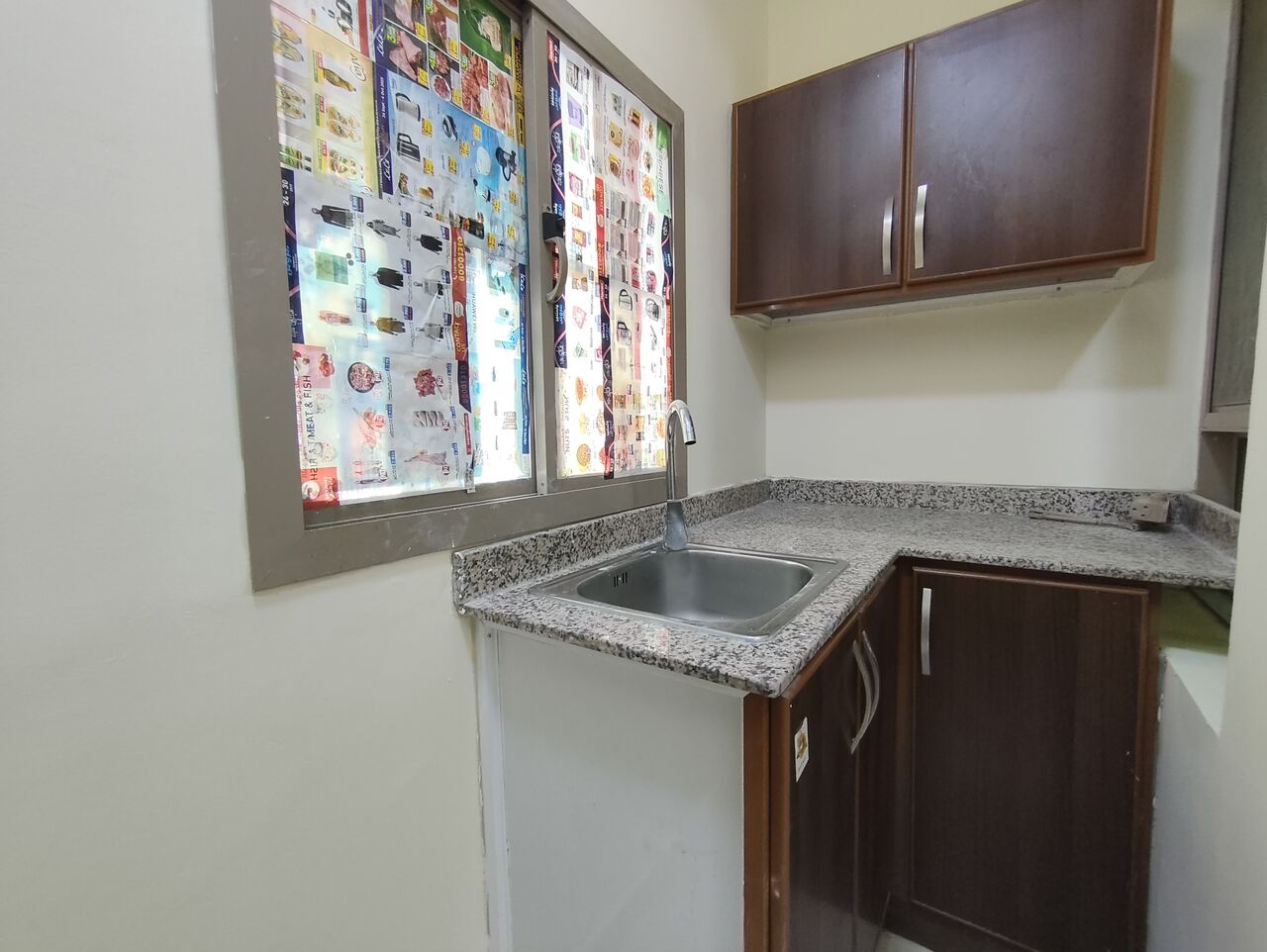 East Riffa, Apartments, Flats, Houses & Villas, BHD 150/year,  1 BR,  East Riffa:- 1Bhk Flat On Rent With Unlimited Ewa & Split Ac..