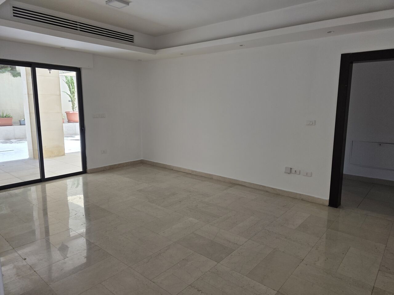Abdoun, Apartments, Flats, Houses & Villas, JOD 24000/year,  3 BR,  Ground Semi Furnished 3B Apart With Big Terrace In Abdoun 00962777688956