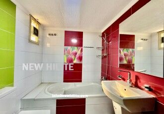 Kuwait City, Apartments, Flats, Houses & Villas, KWD 1150/month,  4 BR,  Spacious 4-Bedroom Floor With Private Entrance For Rent In Jabriya