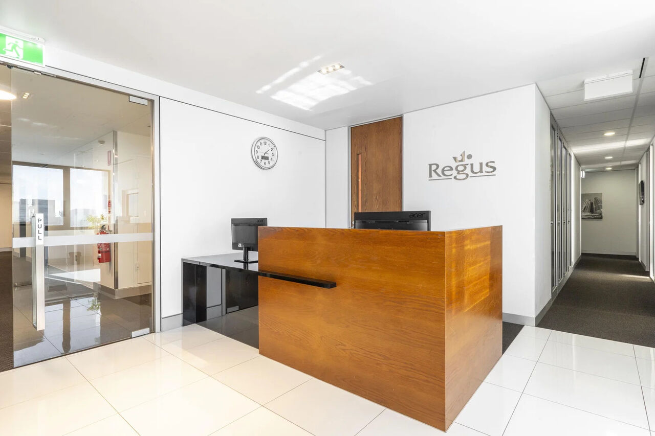 Colombo, Offices, LKR 11900,  538 Sq. Feet,  Plug-and-Play Office Space For Growing Teams In Regus Sino Lanka