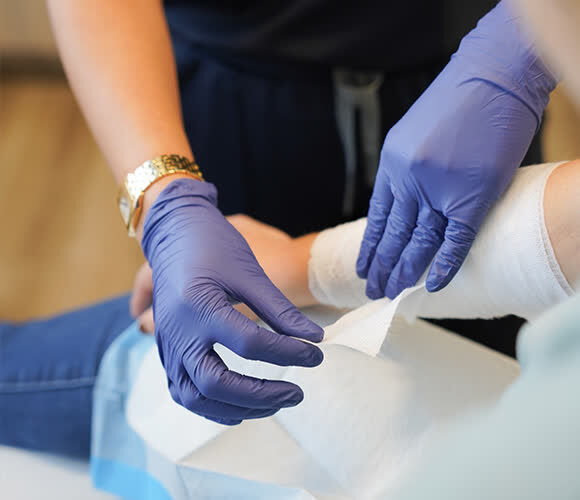 New York, Health, Don&rsquo;t Let A Wound Hold You Back - Get Expert Care At TenMed Wound Care & Hyperbaric Medici