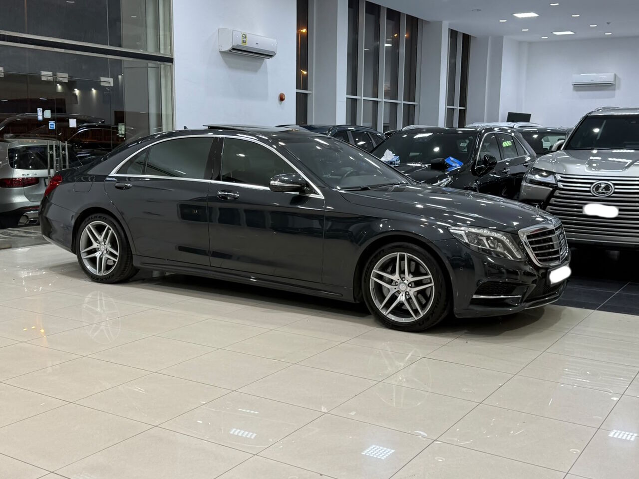 Manama, Vehicles, Cars & Trucks , BHD 11900,  Mercedes Benz S-400,  2016,  Automatic,  121000 KM,   AMG  (Black)