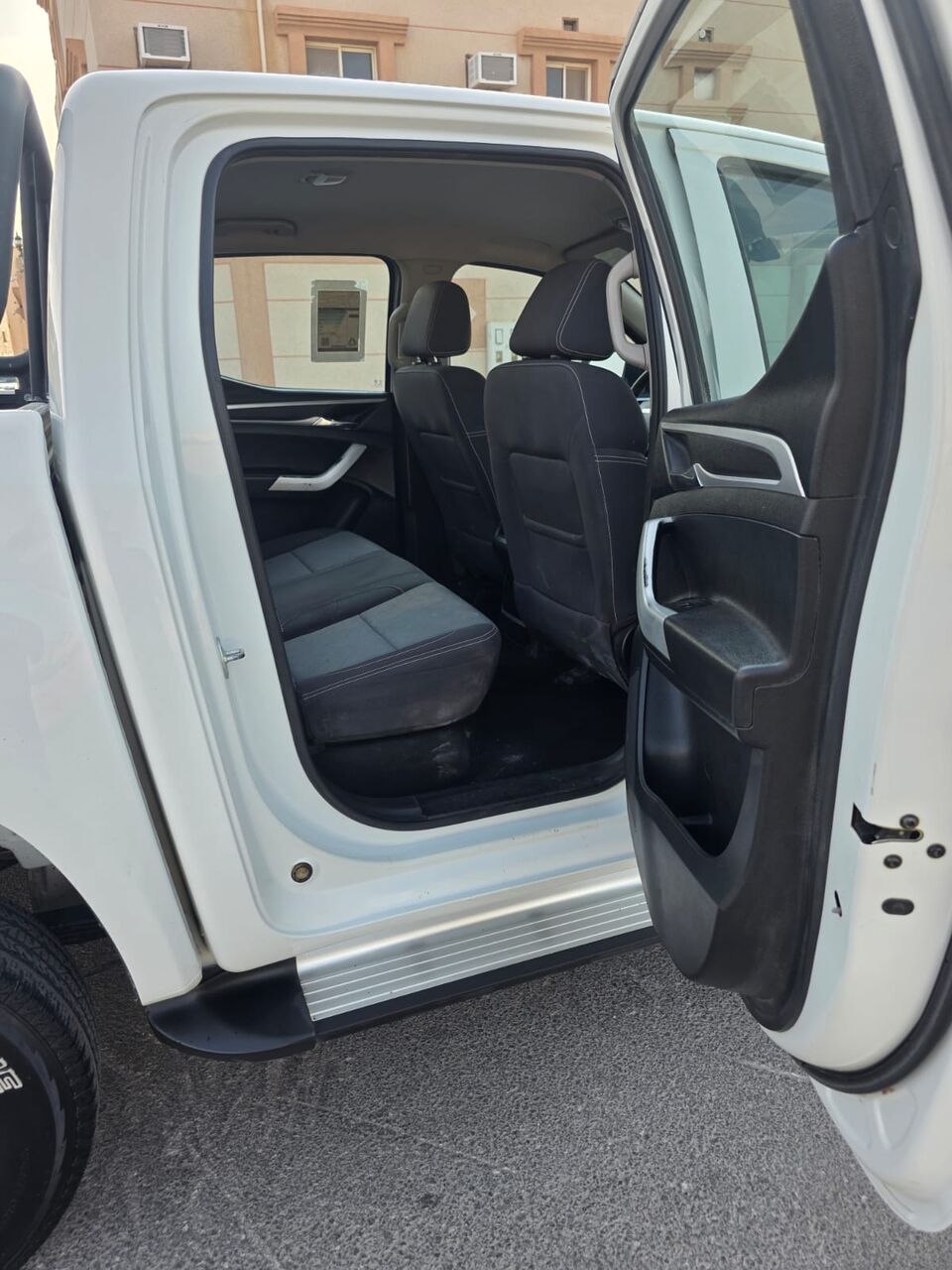 Dammam, Vehicles, Cars & Trucks , SAR 35000,  MAXUS T70 , 4X4,  2023,  Manual,  125000 KM,  PICK UP  ,