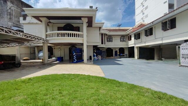 Bangkok, Real Estate For Sale, THB 34900000,  6 BR,  220 Sq. Feet,  VDO Youtube Review Of Single House Sutthisan Winitchai Single House, Lat Phrao 48, Large