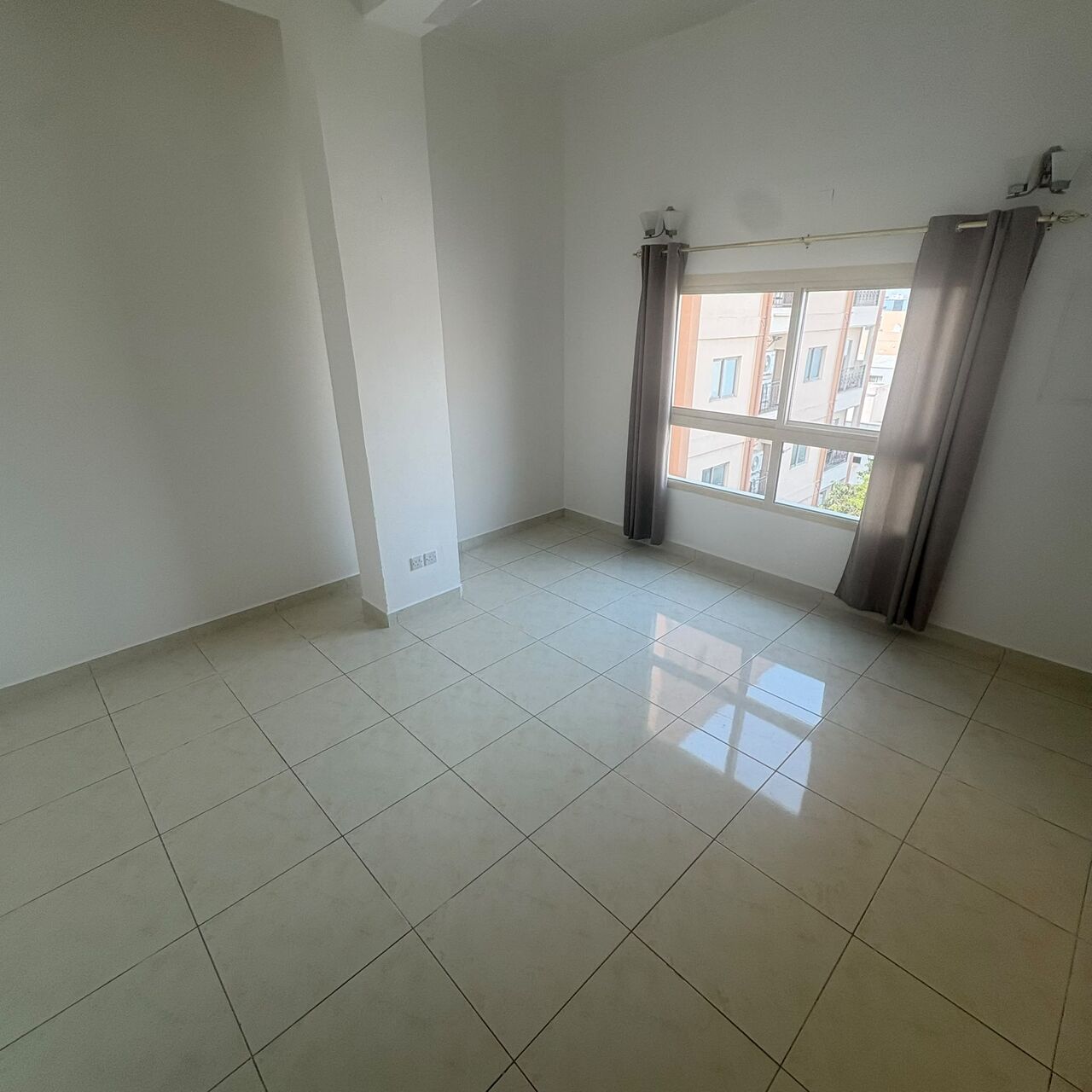 Adliya, Housing Exchanges, BHD 250/month,  2 BR,  140 Sq. Meter,  SPACIOUS 2 Bedroom 2 Bathroom Flat For Rent In Adliya Adliya Near To Al Hilal Hospital, HS