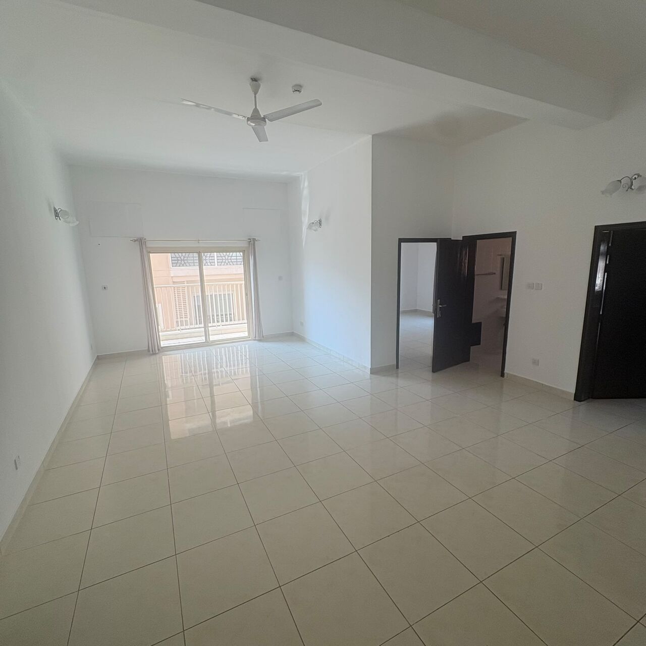 Adliya, Housing Exchanges, BHD 250/month,  2 BR,  140 Sq. Meter,  SPACIOUS 2 Bedroom 2 Bathroom Flat For Rent In Adliya Adliya Near To Al Hilal Hospital, HS