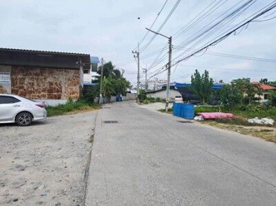 Bangkok, Real Estate For Sale, THB 6000000,  6 BR,  800 Sq. Feet,  Land For Sale In Nong Mai Daeng, Chonburi. Land For Sale, 2 Rai, Business Location, Nong