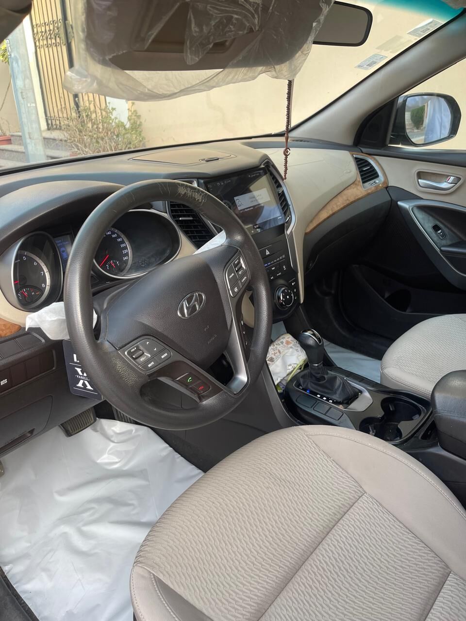 Jeddah, Vehicles, Cars & Trucks , SAR 32000,  Hyundai Grand Santa Fe (V6),  2015,  Automatic,  282000 KM,